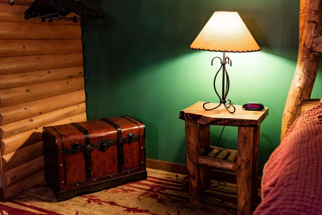 Gateway Inn And Suites Salida Extérieur photo