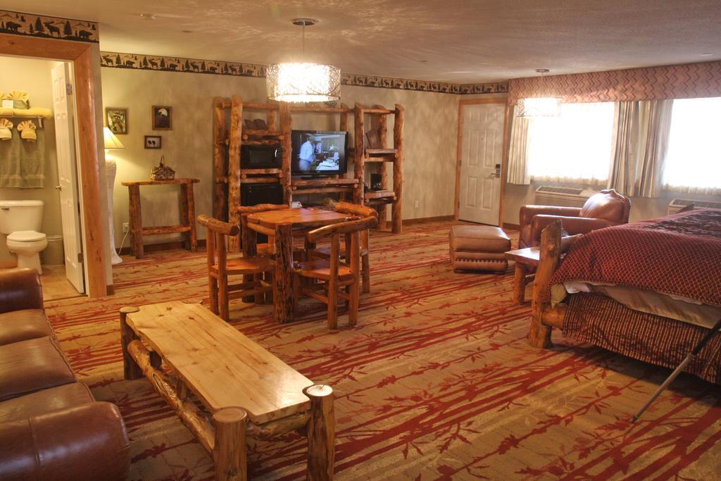 Gateway Inn And Suites Salida Extérieur photo